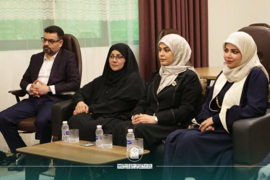 السيدة العميدة تبحث التعاون مع نقابة المبرمجين العراقيين خلال زيارة تقديم دعوة  الاطلاق