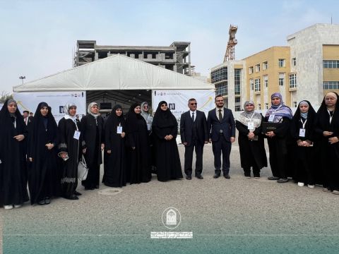 طالبة من كلية التربية تشارك في معرض الاستثمار وريادة الأعمال الثاني