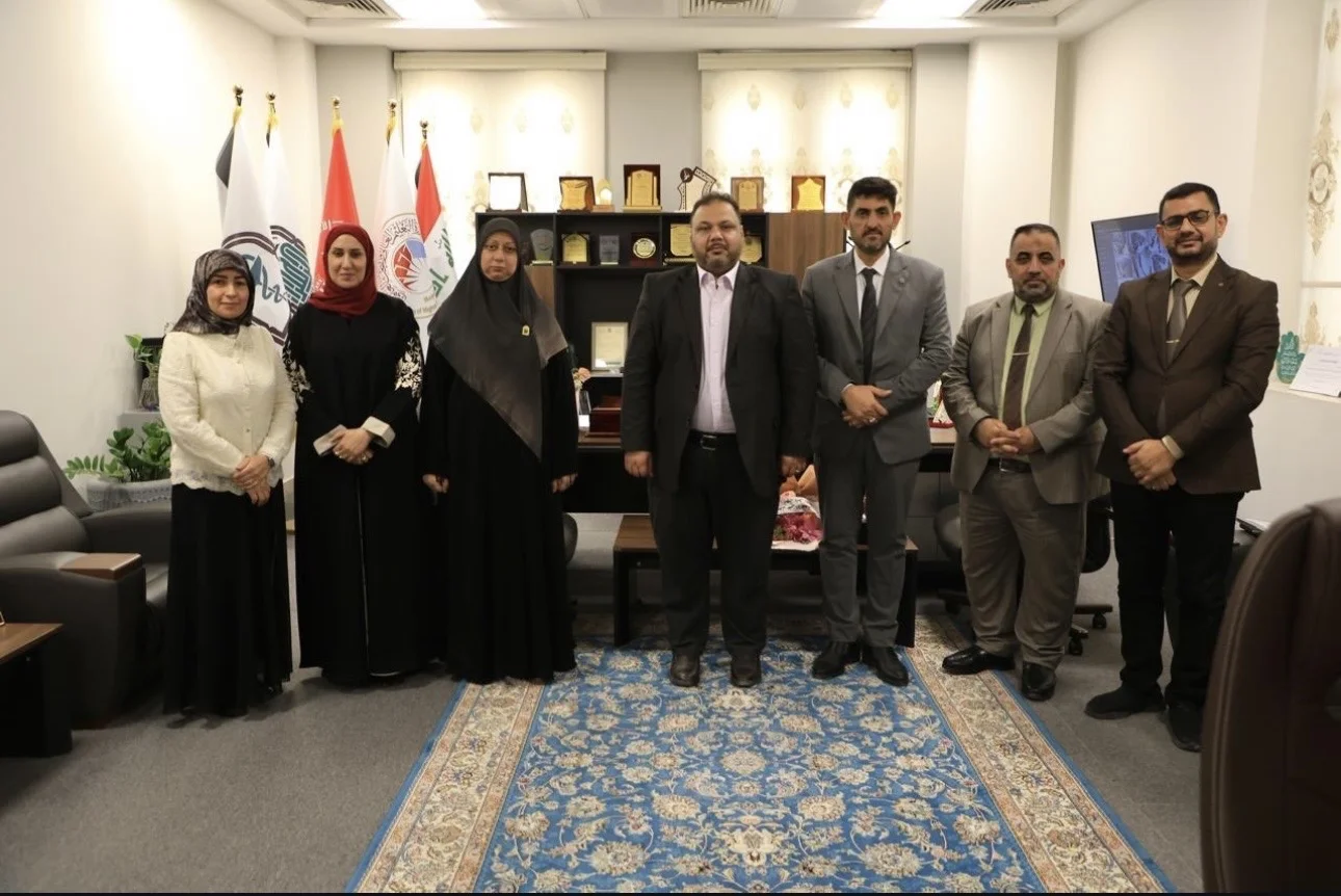 لجنة قواعد الامتثال الوزارية تزور كلية الصيدلة للاطلاع على الواقع الأكاديمي والمختبري
