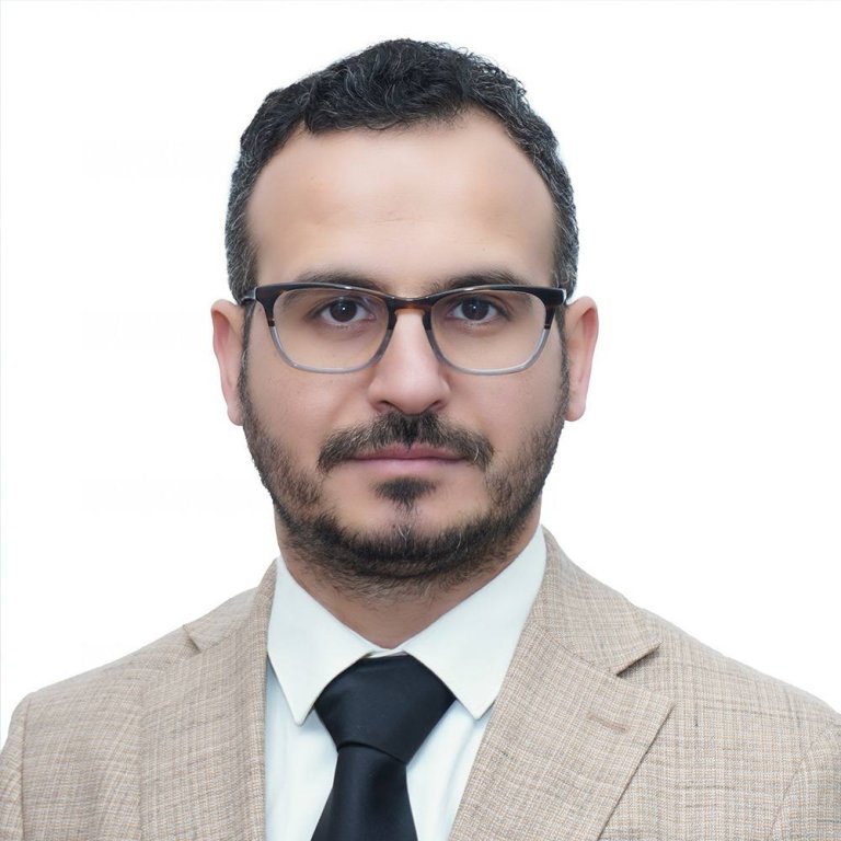 عميد الكلية