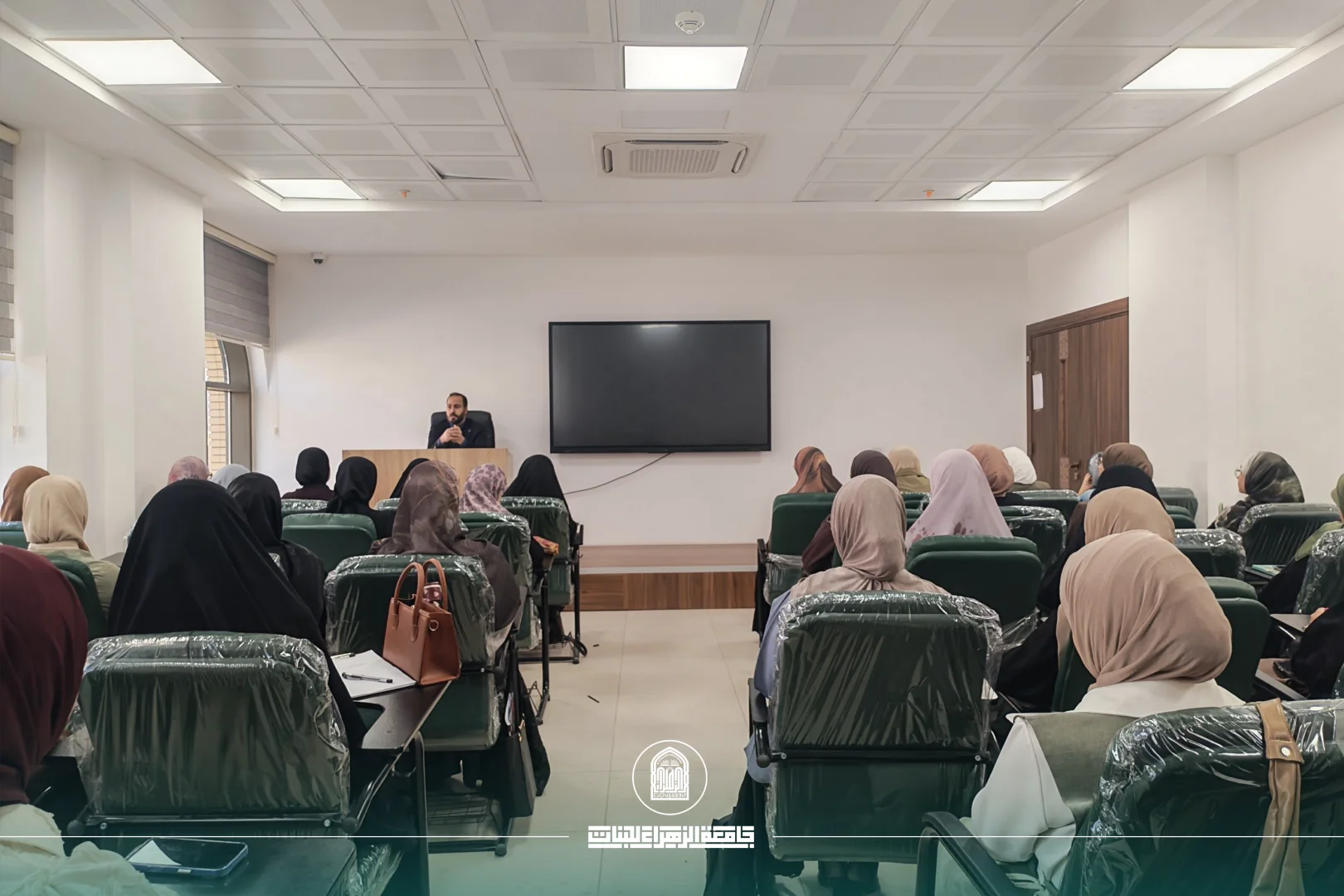 «جرائم نظام البعث في العراق».. مادة دراسية تعزّز الوعي القانوني لدى طالبات المرحلة الثانية