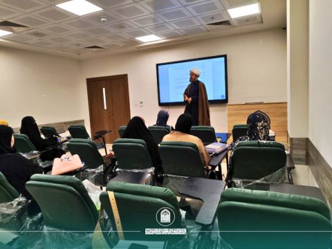 ورشة علمية تناقش معالجة مشكلة هدر الماء من منظور ديني وعلمي في قسم اللغة العربية