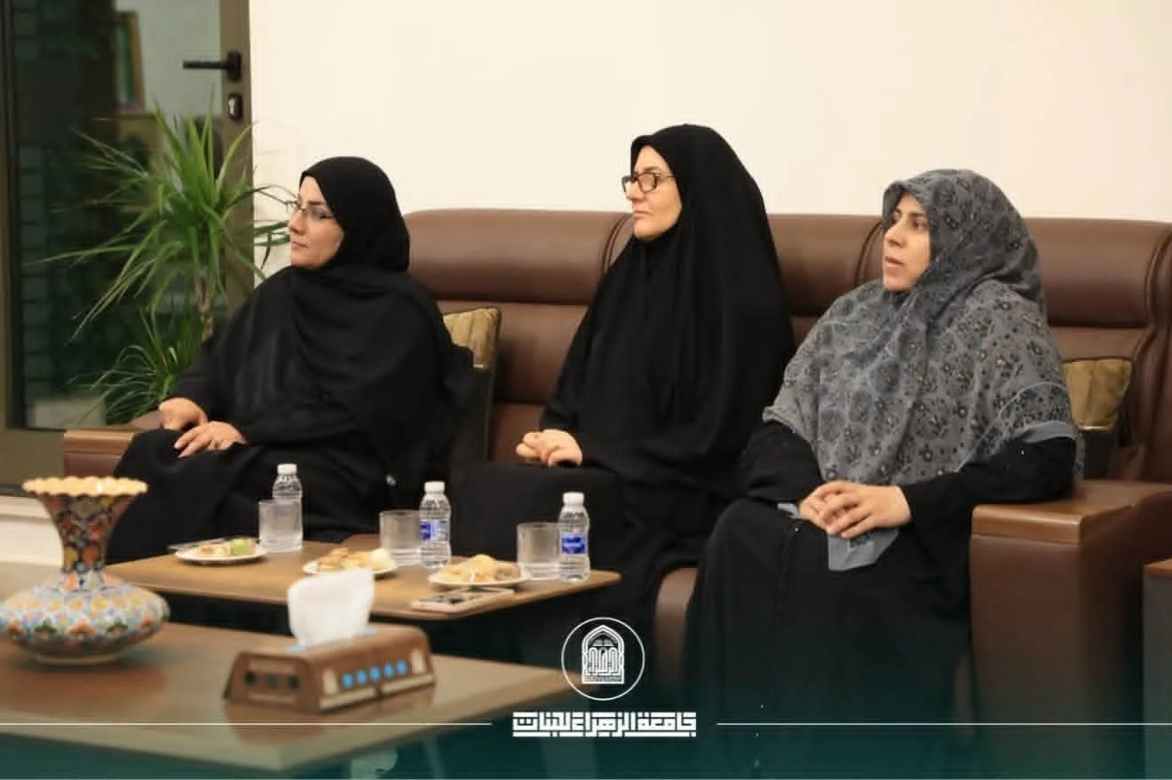 عميدة كلية الهندسة تشارك في استقبال رئيس ديوان الوقف الشيعي بجامعة الزهراء (ع) للبنات