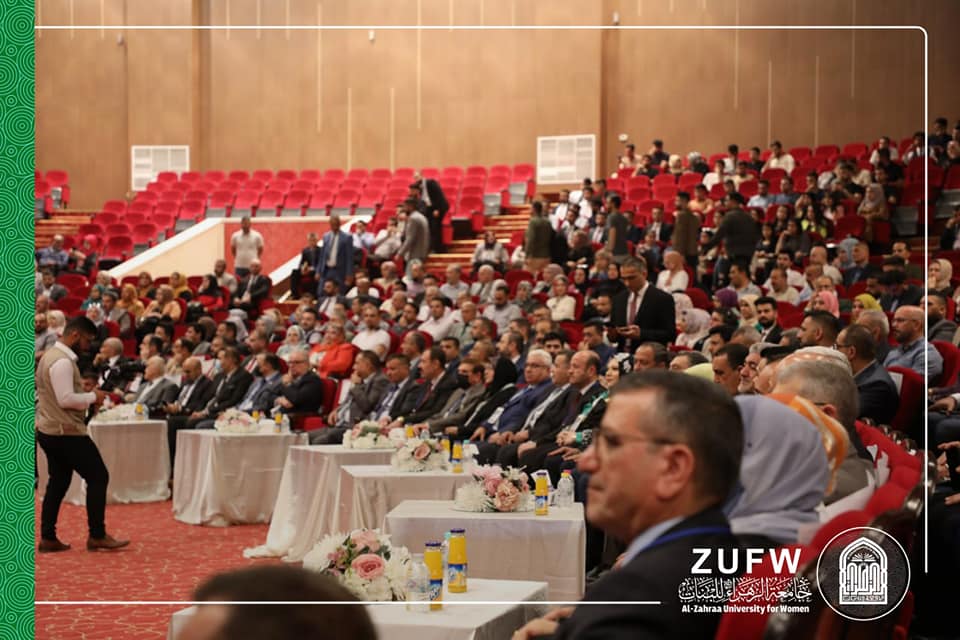 وفد جامعة الزهراء(ع) للبنات ،من بين الحضور في مؤتمر الطاقة المتجددة ،وإتفاقية تعاون مشترك على ضوء هذ الزيارة .