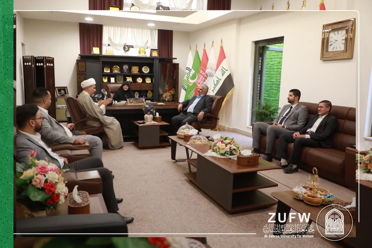 لقاء السيدة رئيسة الجامعة ( أ.د زينب الملا السلطاني ) مع رؤساء أقسام في  العتبة الحسينية المقدسة