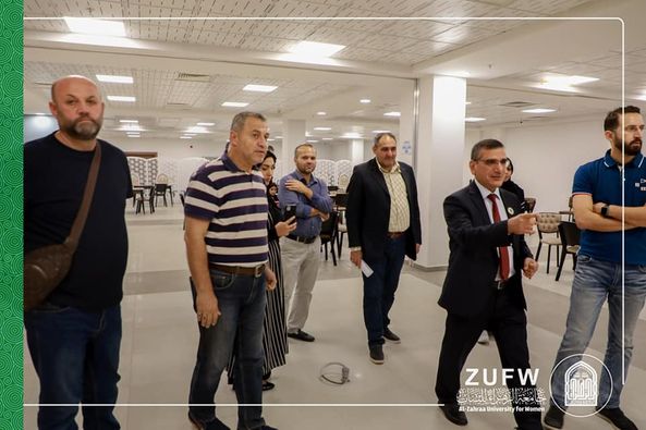 وفد اعلامي لبناني يزور جامعة الزهراء(عليها السلام) للبنات .