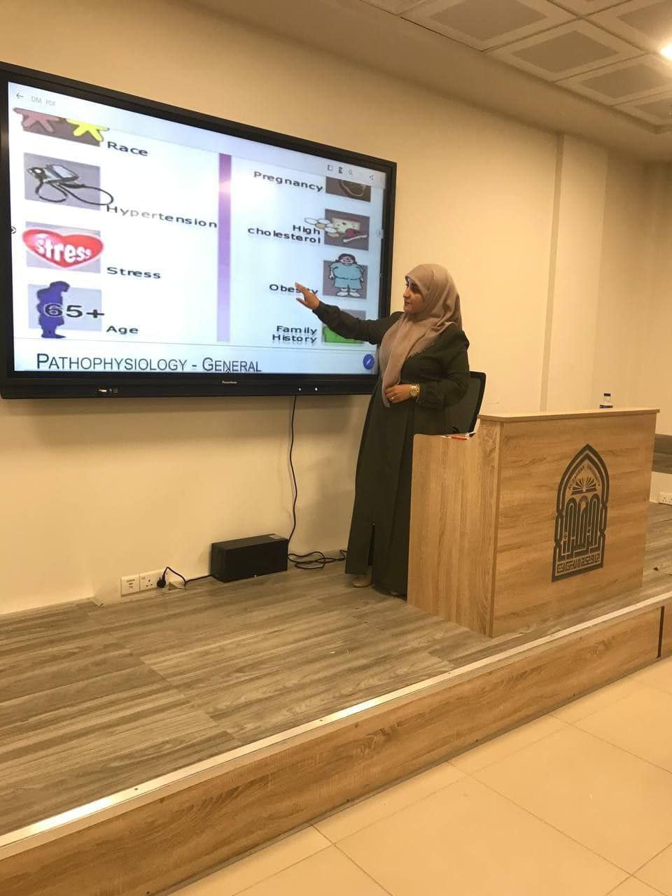 كلية التقنيات الصحية والطبية بالتعاون مع قسم التعليم المستمر في جامعة الزهراء(عليها السلام) للبنات تقيمُ دورةً تدريبية.