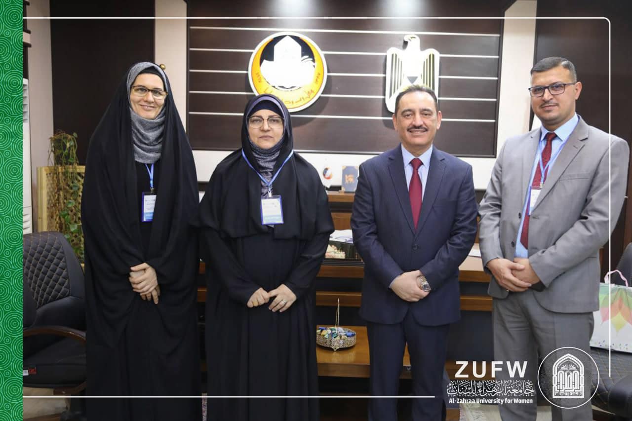 لزيادة أطر التعاون بين جامعتي الزهراء (عليها السلام) للبنات والموصل ،   العتبة الحسينية المقدسة تهدي عددًا من الكتب والمصادر مع توجيه كتاب شكر وتقدير إلى جامعة الموصل.