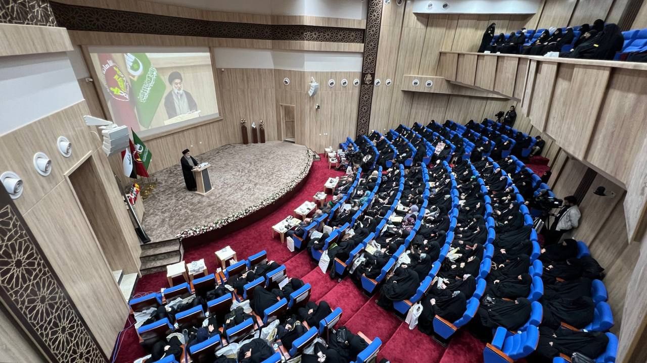 وفد من جامعة الزهراء (عليها السلام) للبنات يحضر في مهرجان (روح النبوة) العالمي الخامس