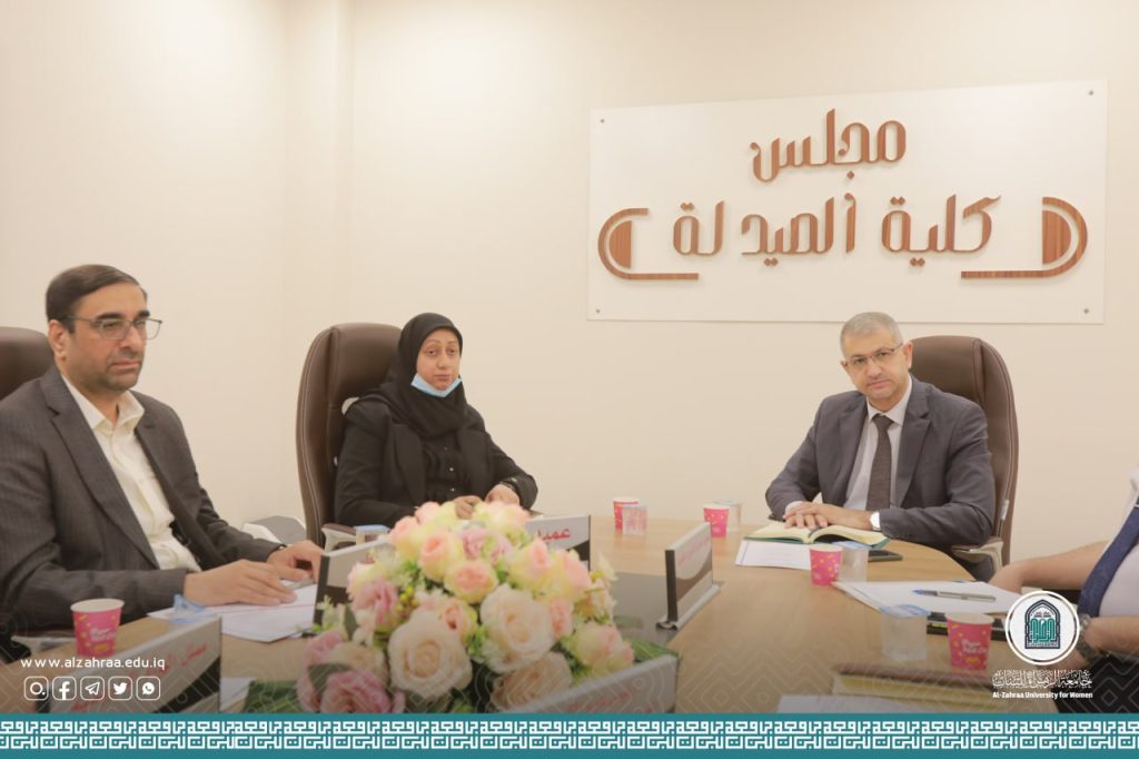 كلية الصيدلة تعقد جلستها التحضيرية الأولى لإقامة مؤتمرها الدولي