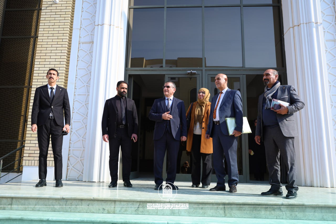 وفد وزاري يصل الجامعة للاطلاع على سير العملية التعليمية 
