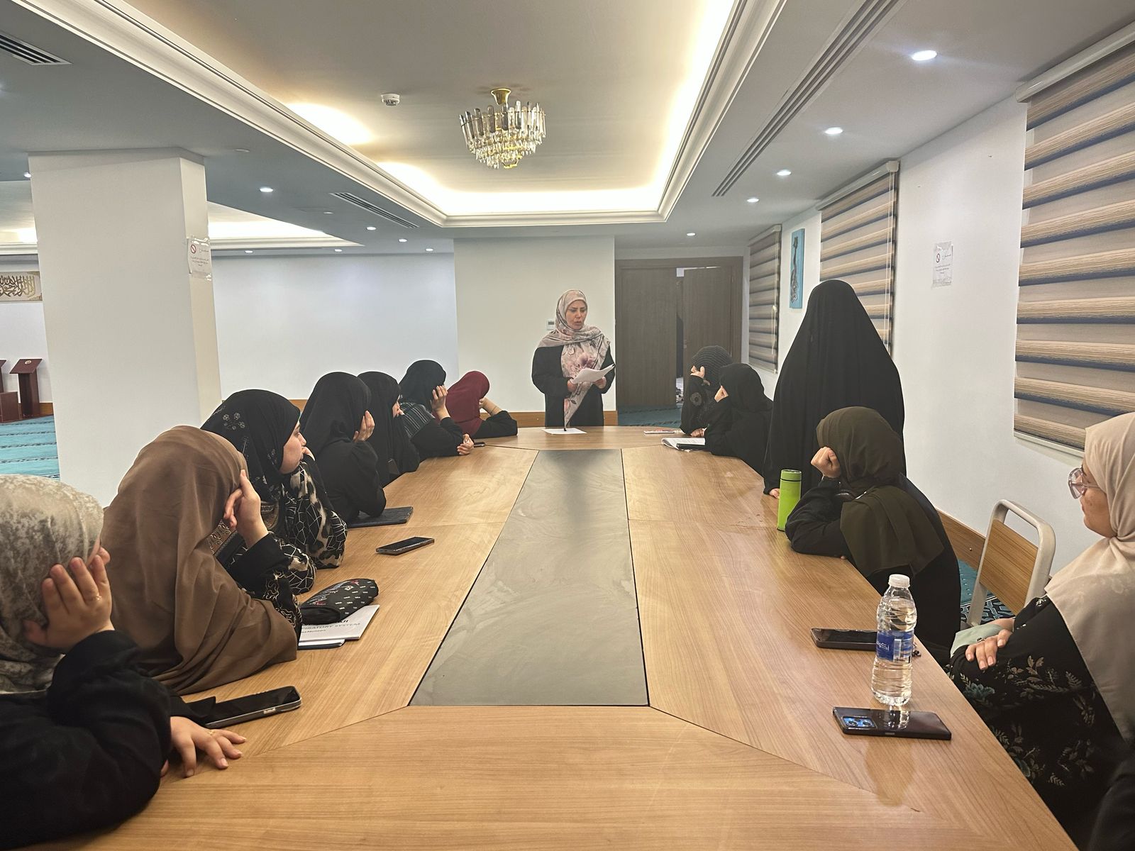 Awareness Session at Al-Zahraa University on Free Time Investment