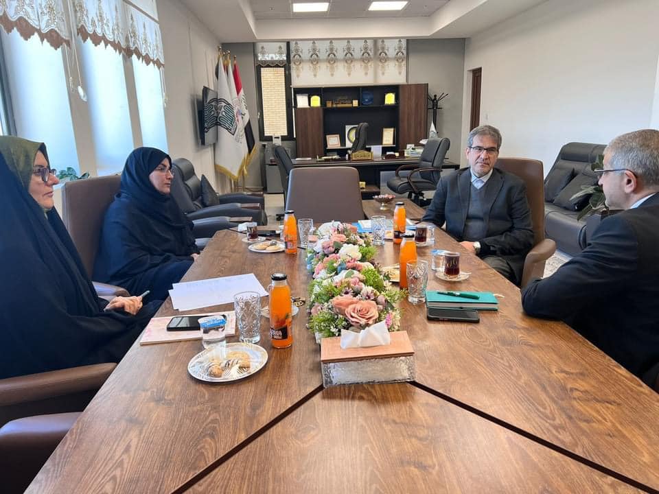 جامعة الزهراء (ع) للبنات تبحث تعزيز التعاون الأكاديمي مع جامعة إيران للعلوم والتكنولوجيا
