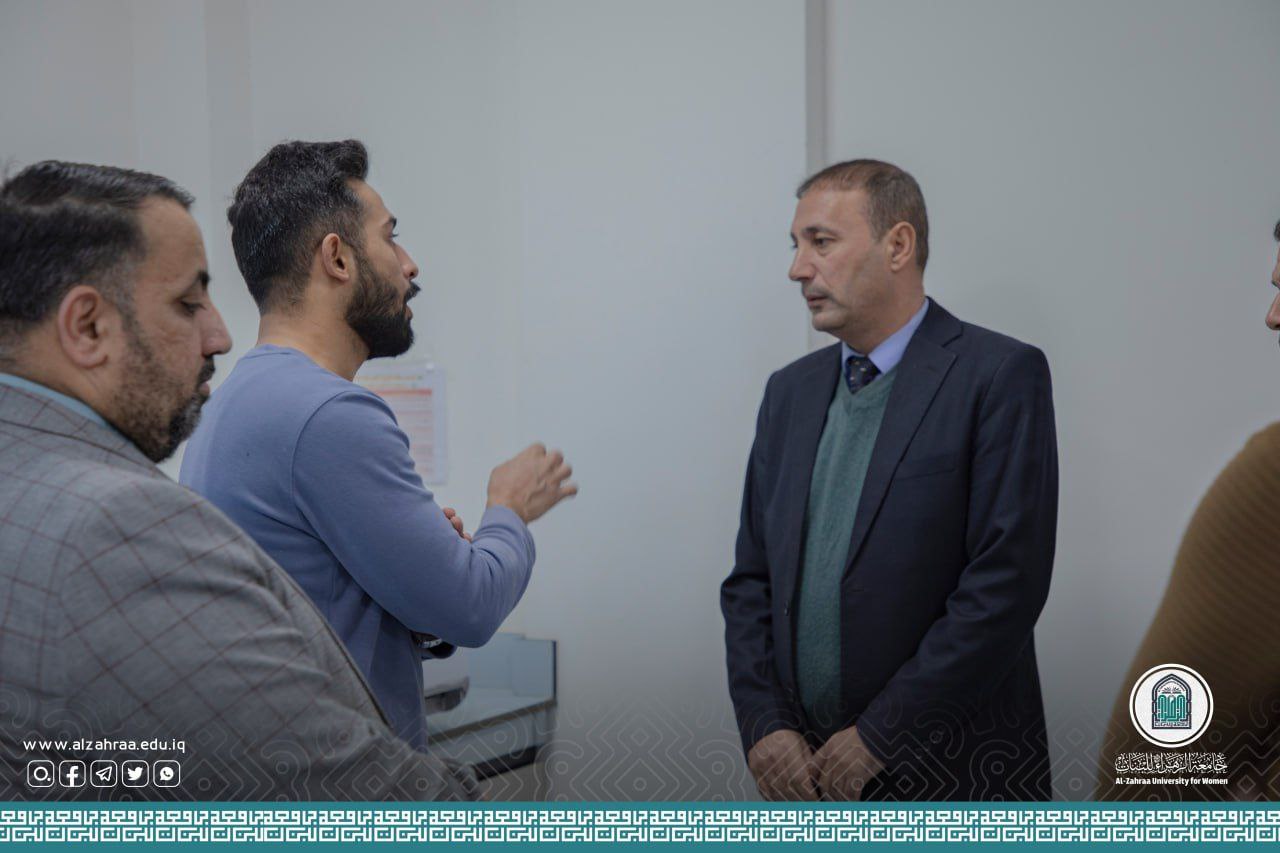 تنصيب أجهزة مختبرية حديثة في كلية الصيدلة