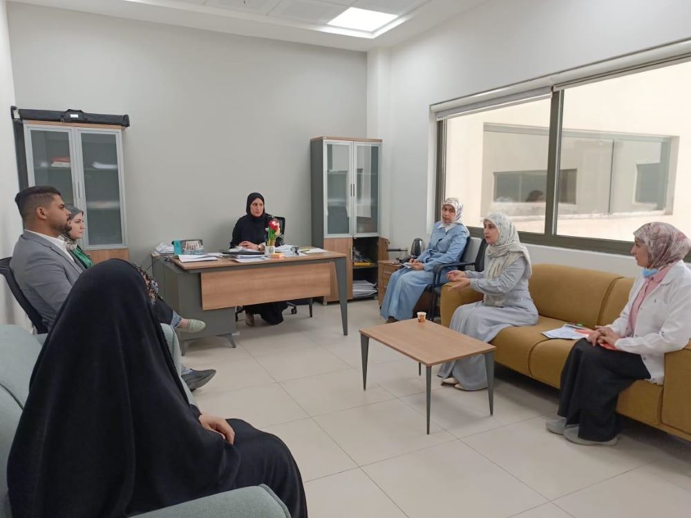 اجتماع دوري لفرع الادويه والسموم والصيدله السريريه