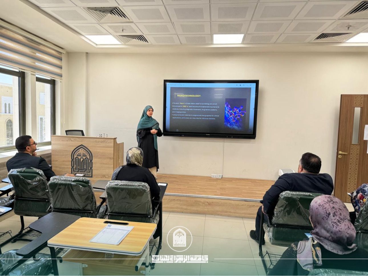 ورشة علمية في كلية الصيدلة حول دور الجسيمات النانوية في تعزيز التوافر البايلوجي للمضادات الحيوية